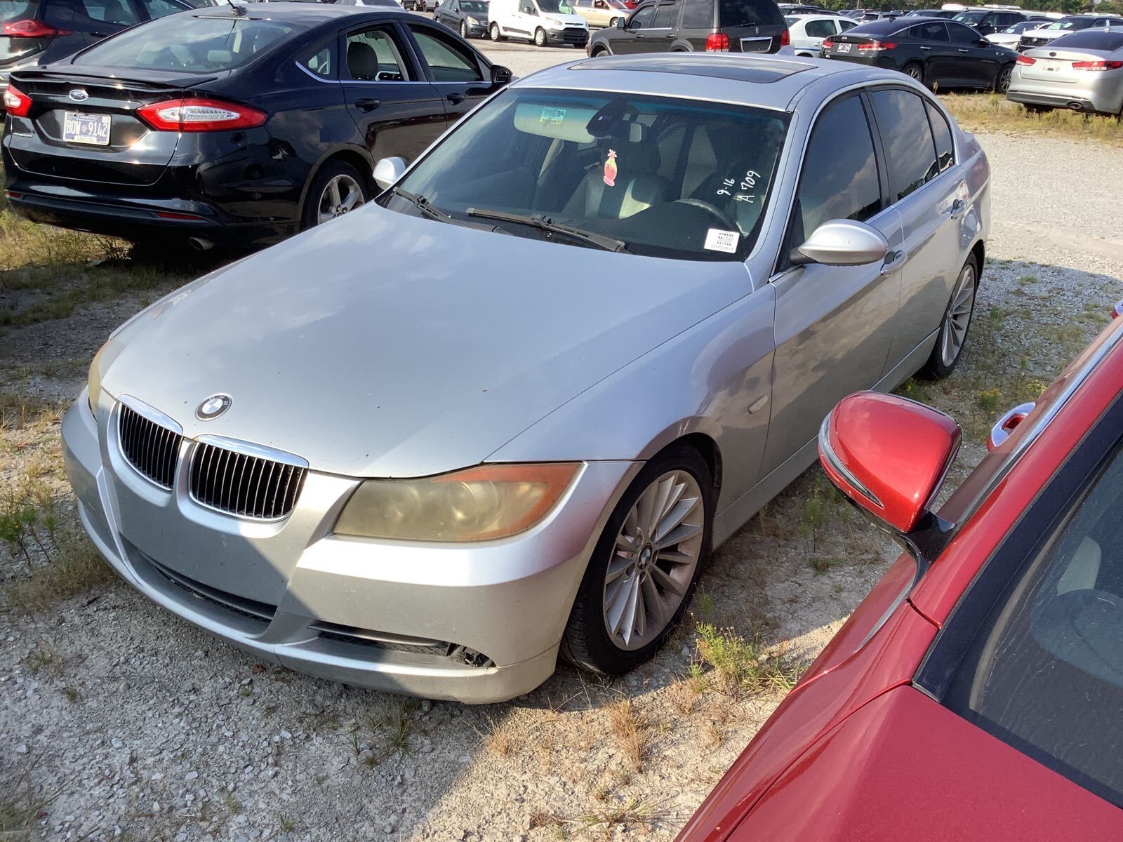 BMW 330i
