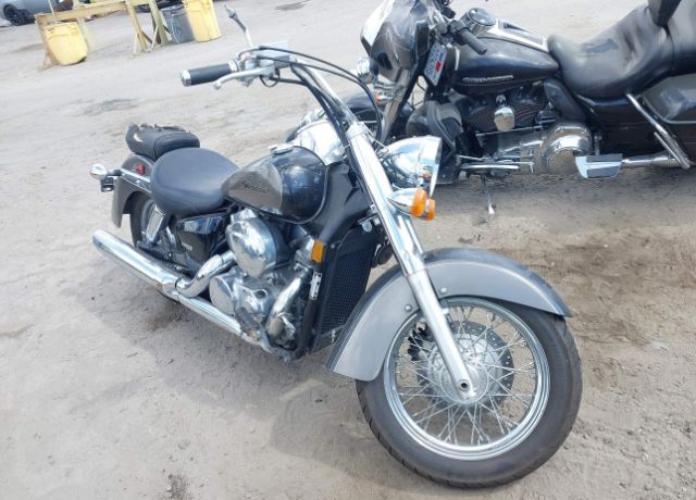 Honda VT750 (Shadow Aero)