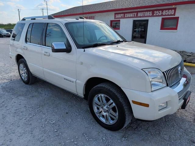 Mercury Mountaineer