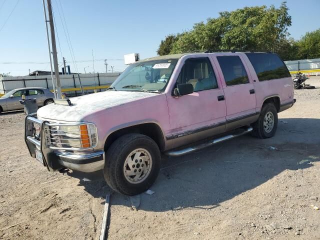 GMC Suburban