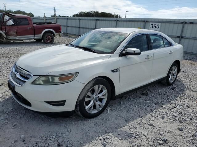 Ford Taurus