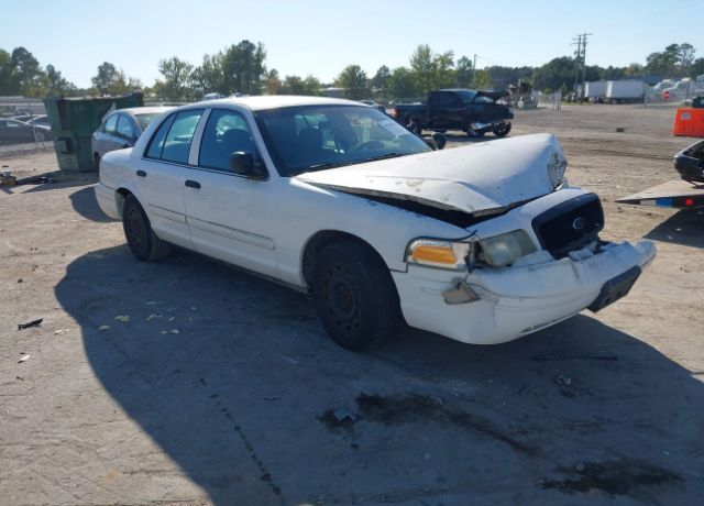 Ford Crown Victoria