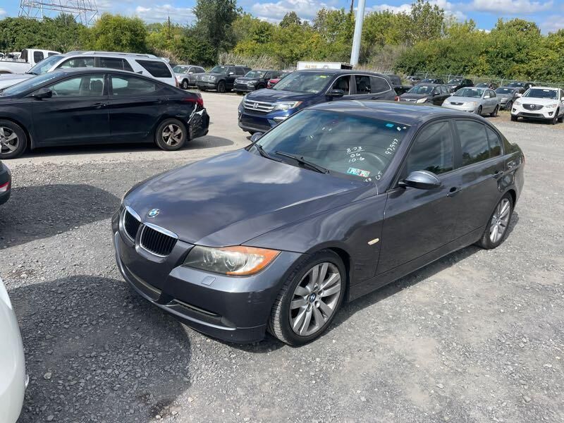 BMW 325i