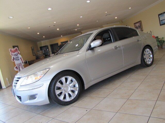 Hyundai Genesis