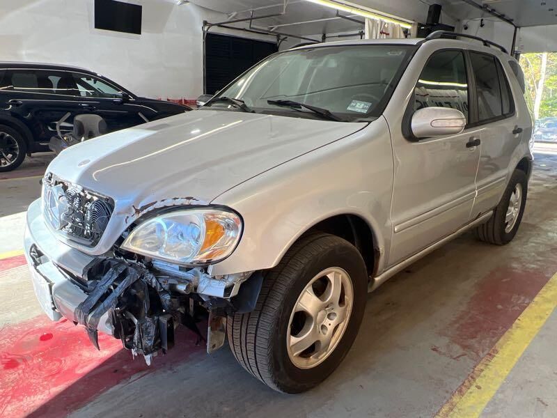 Mercedes-Benz M-Class