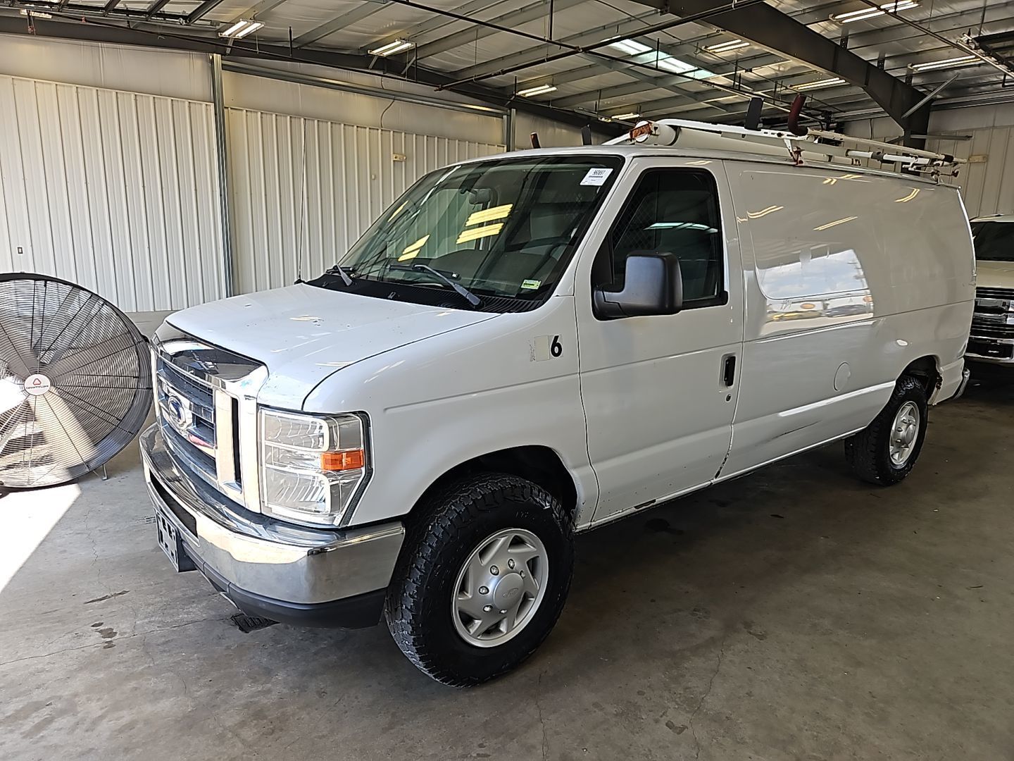 Ford E-250
