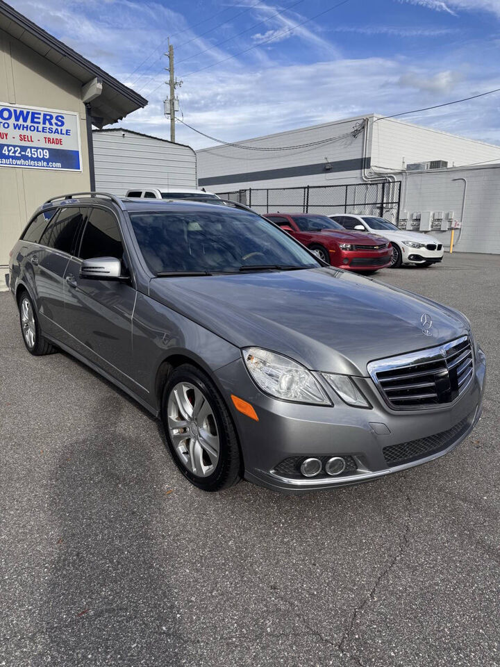 2011 MERCEDES-BENZ E-Class