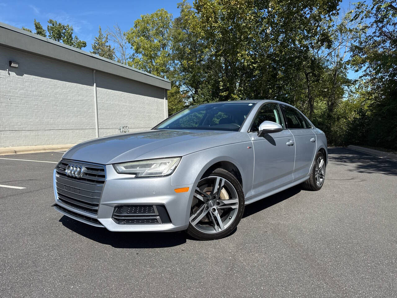 2017 AUDI A4