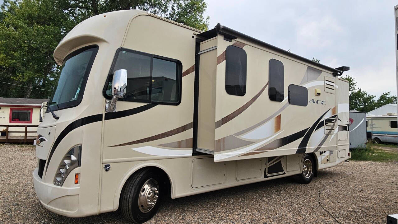 Ford Motorhome Chassis