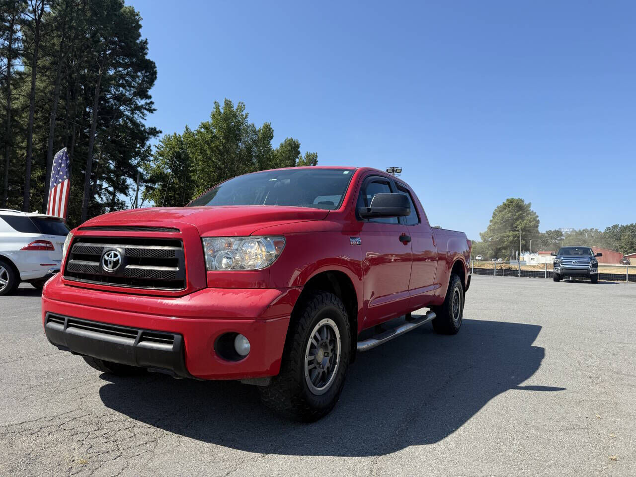 2011 TOYOTA Tundra
