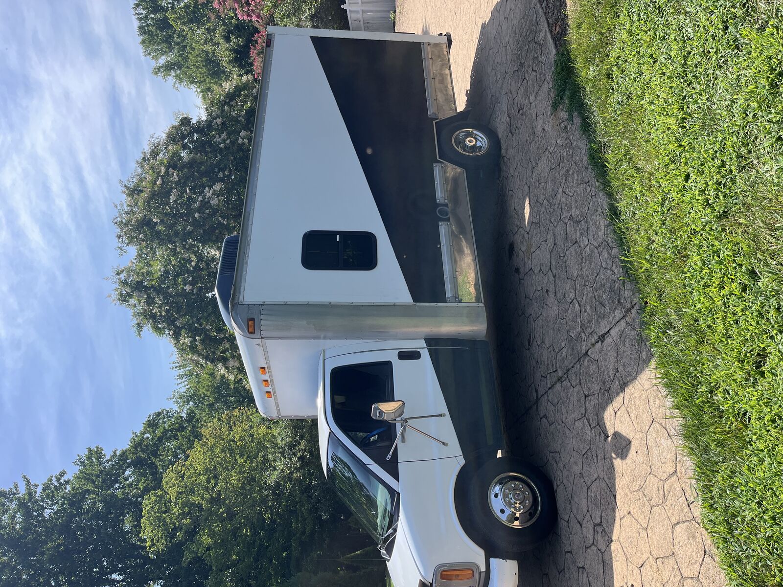 GMC Savana