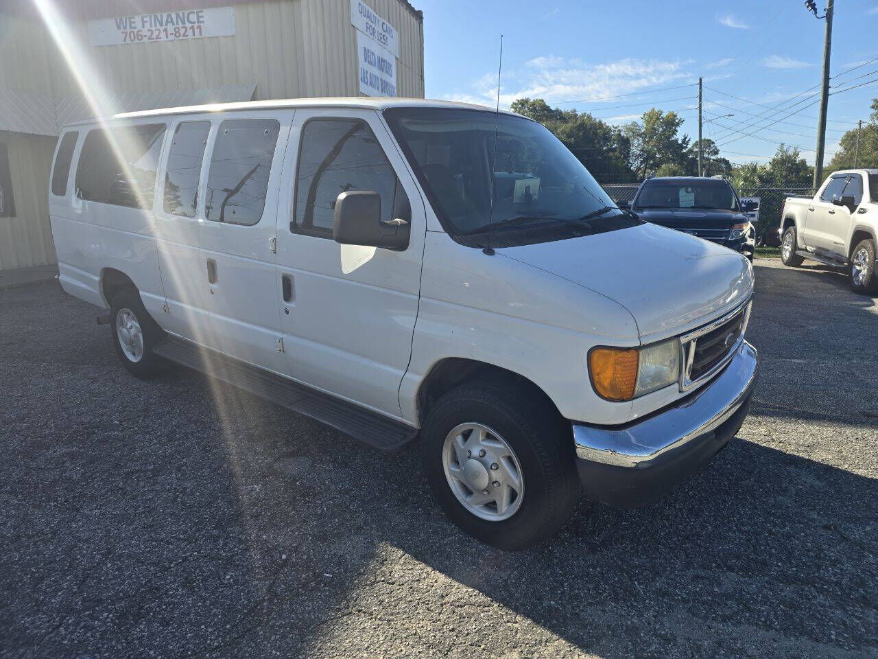 Ford E-350