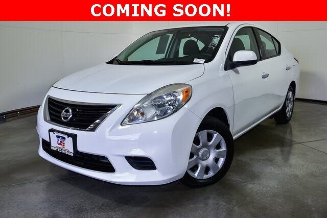 Nissan Versa