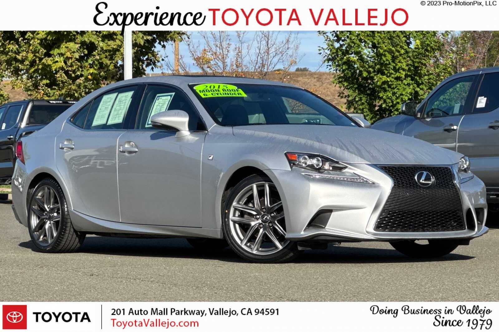 Lexus IS