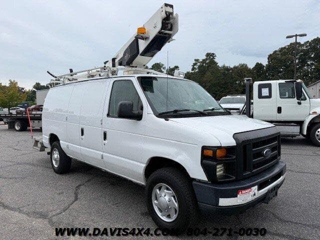 2012 FORD E-350