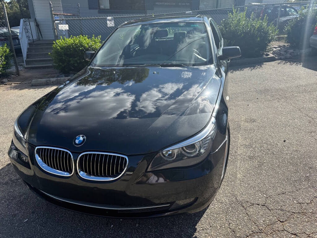 BMW 528i