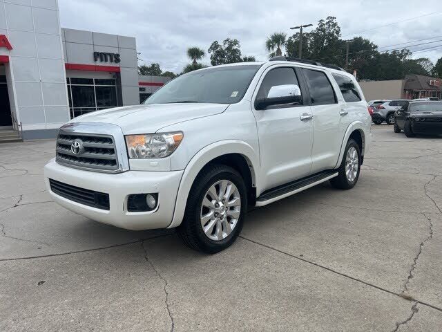 Toyota Sequoia