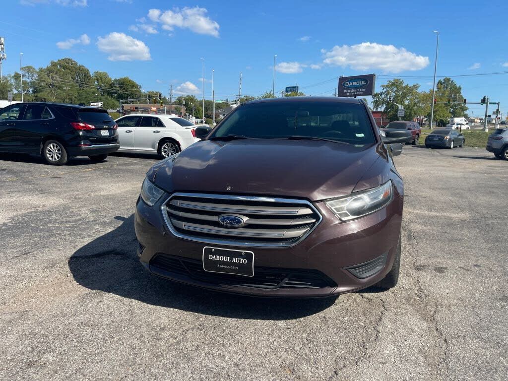 Ford Taurus