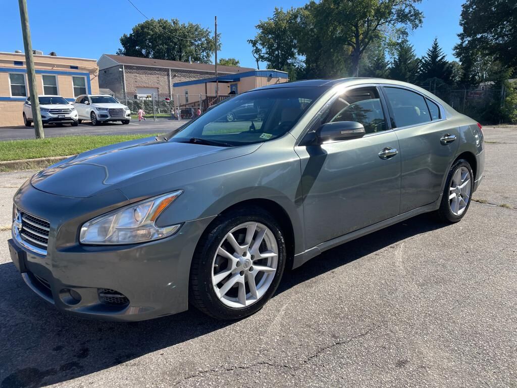 Nissan Maxima