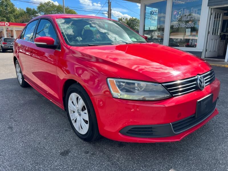 2013 VOLKSWAGEN Jetta