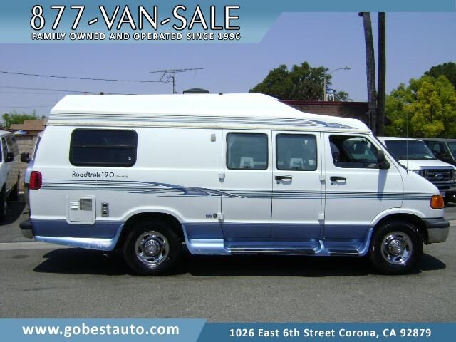 Dodge Ram Van