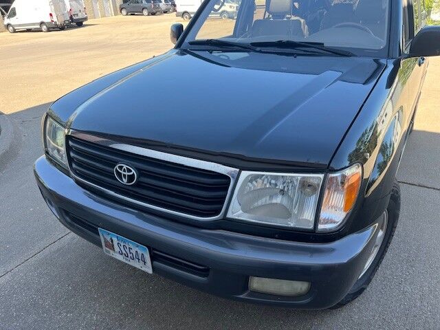 1999 TOYOTA Land Cruiser