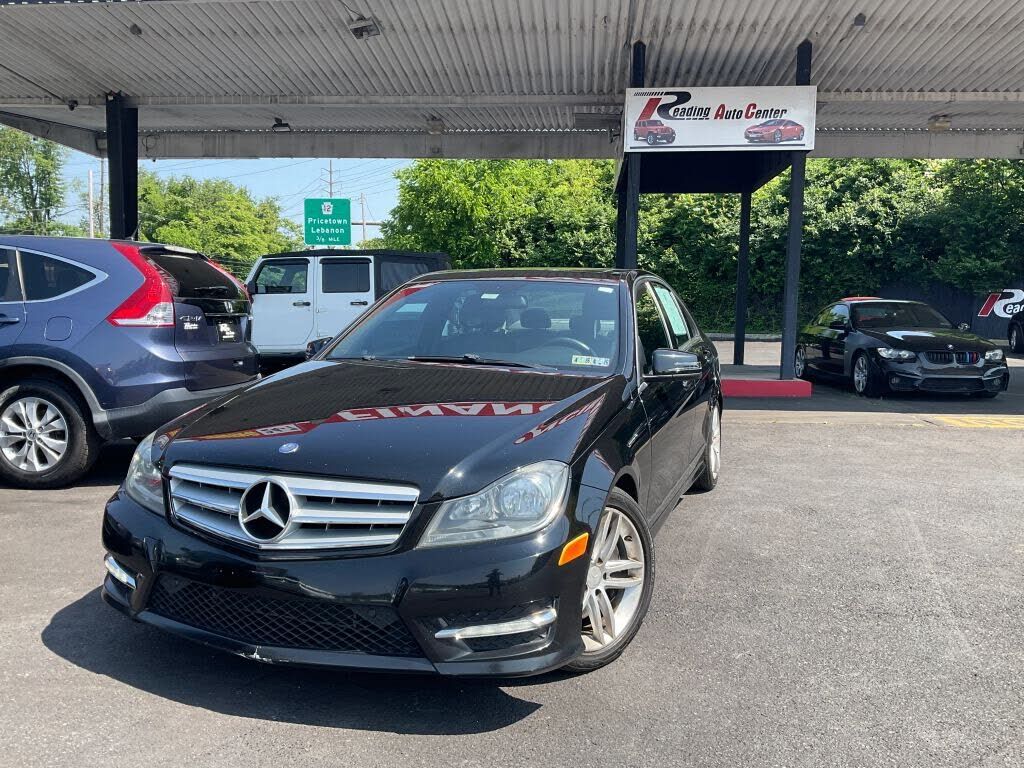2013 MERCEDES-BENZ C-Class