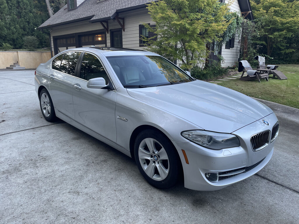 BMW 528i
