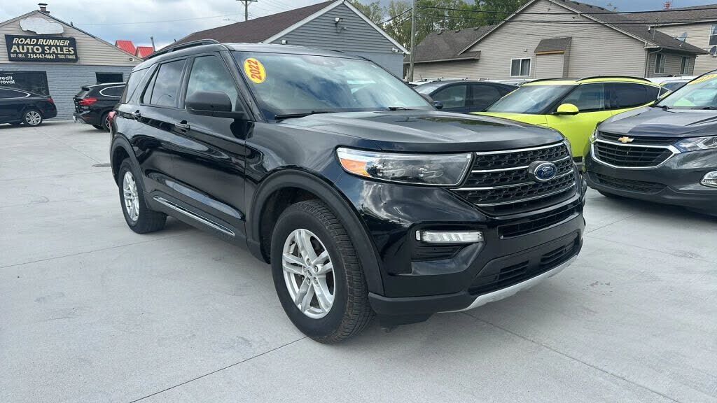 2022 FORD Explorer