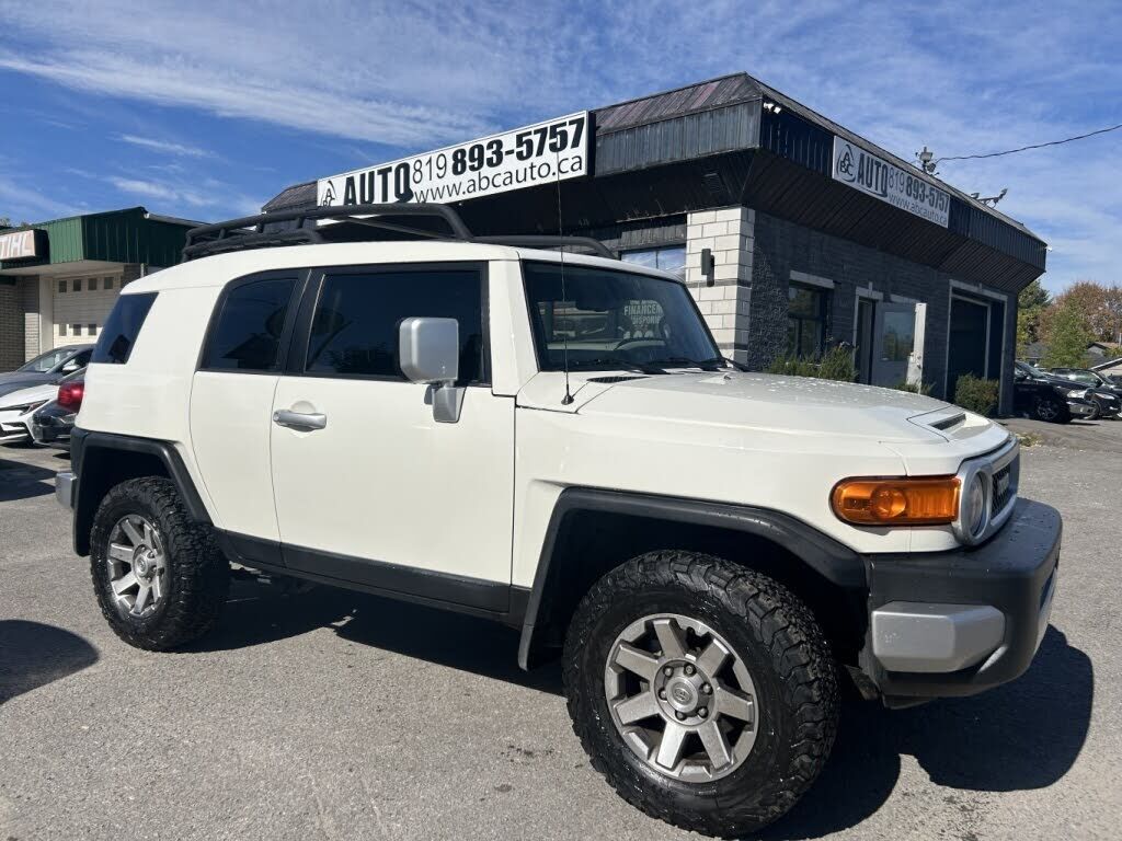 Toyota FJ Cruiser