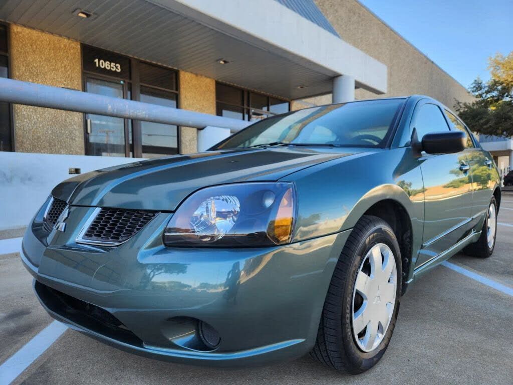 2004 MITSUBISHI Galant