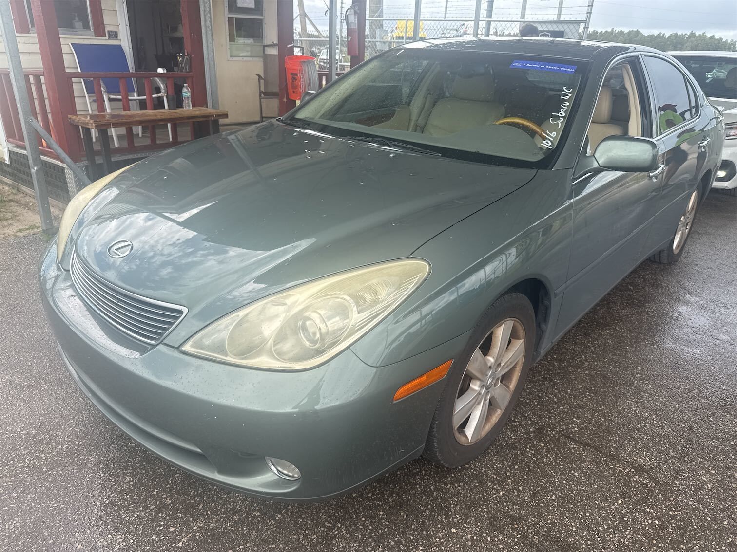 Lexus ES