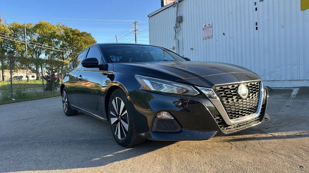 2021 NISSAN Altima
