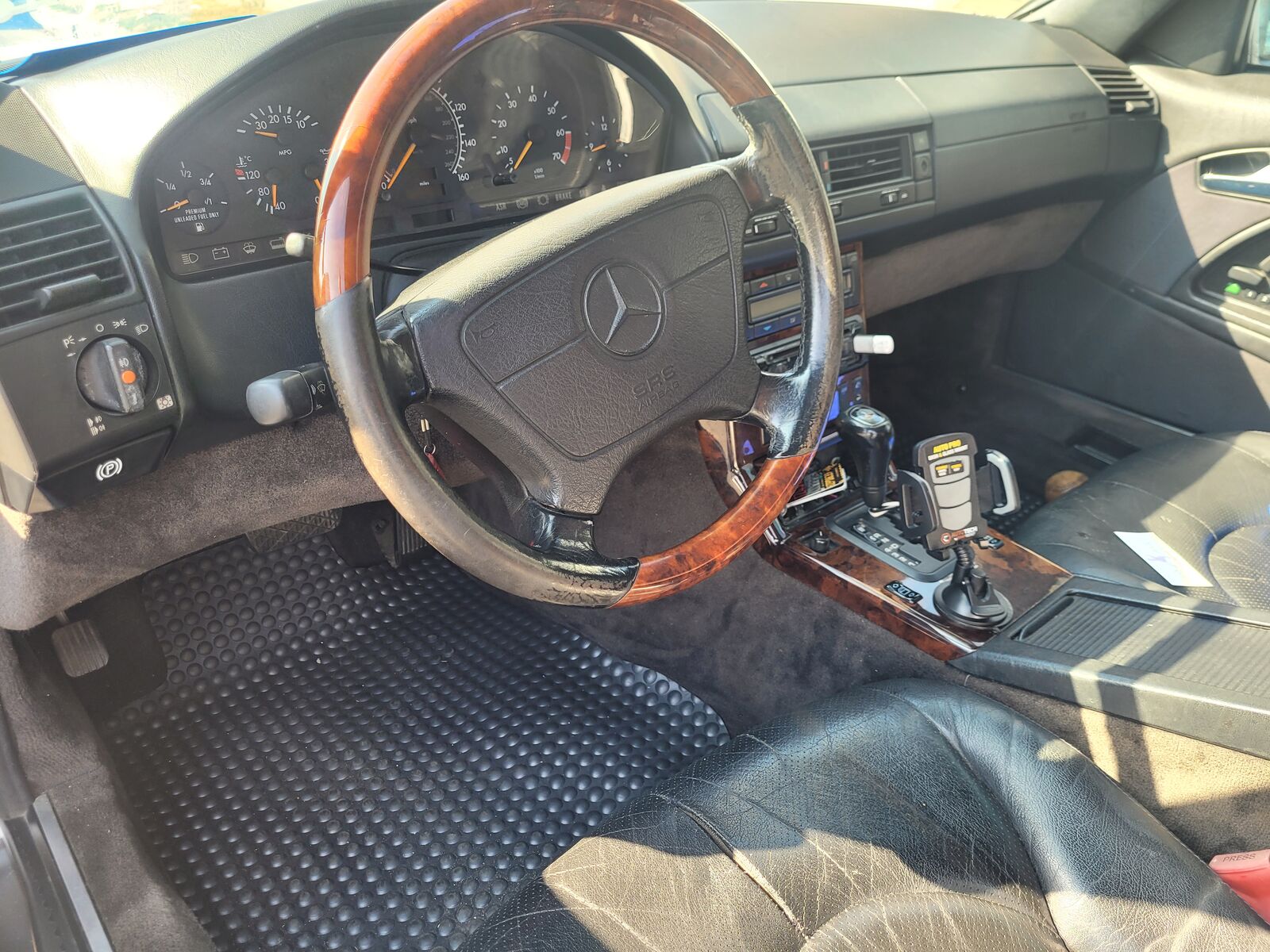 Mercedes-Benz SL-Class