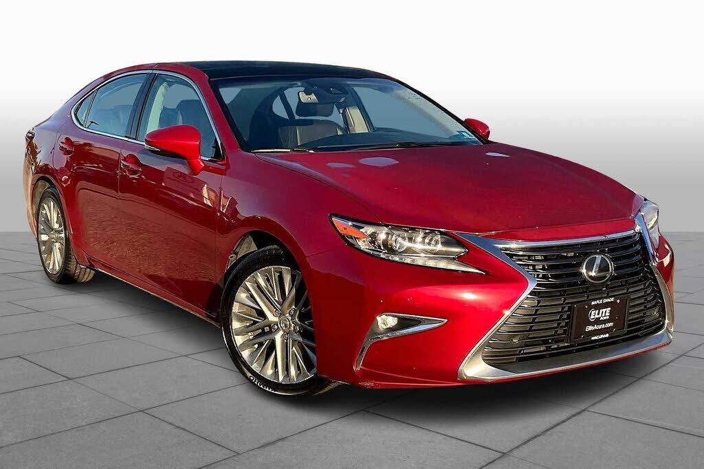 2016 Lexus ES