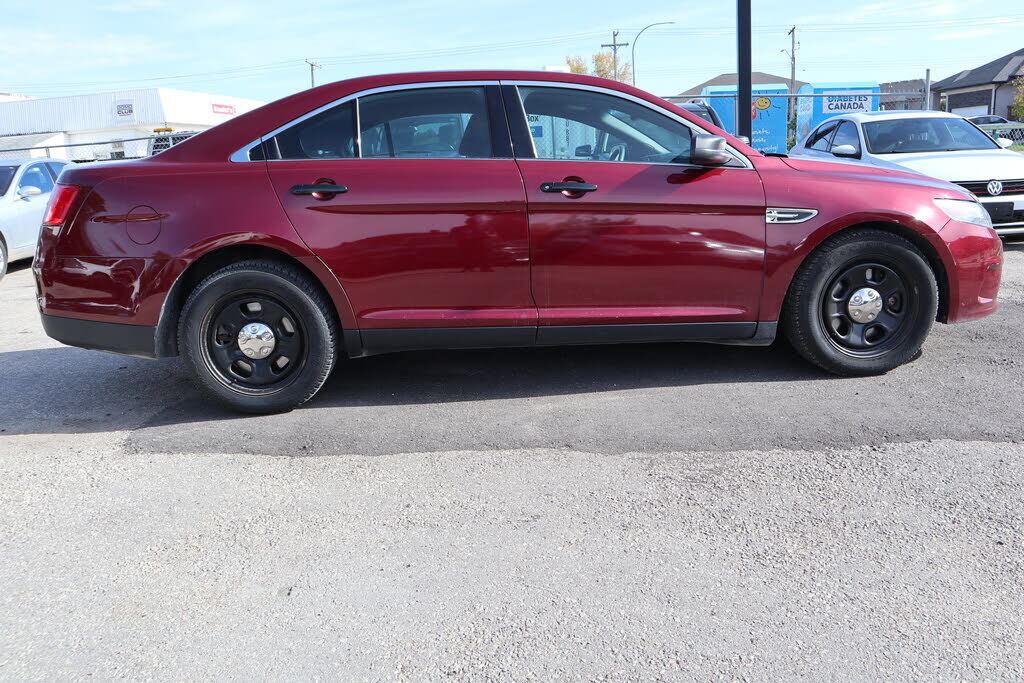 Ford Taurus