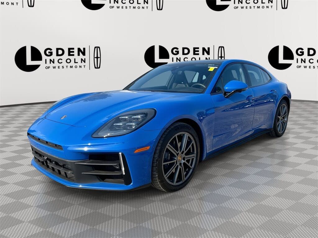 2025 PORSCHE Panamera