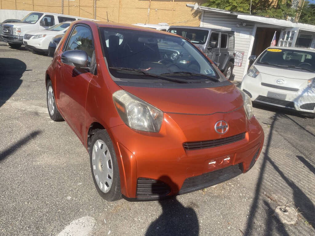 2012 TOYOTA Scion