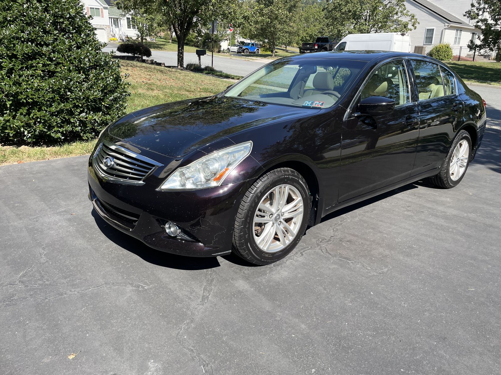 Infiniti G37