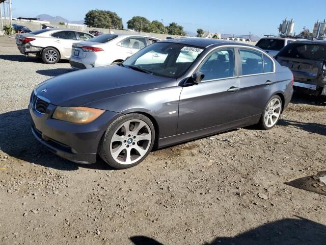 BMW 330i