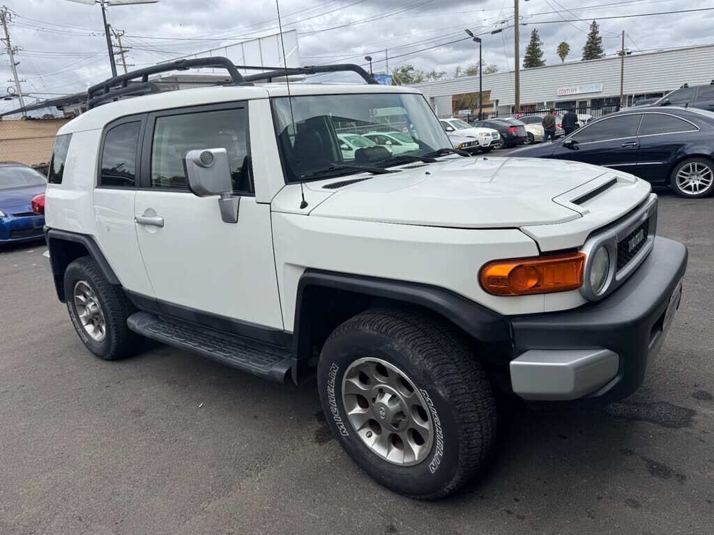 Toyota FJ Cruiser