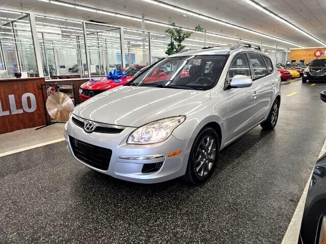 2012 HYUNDAI Elantra