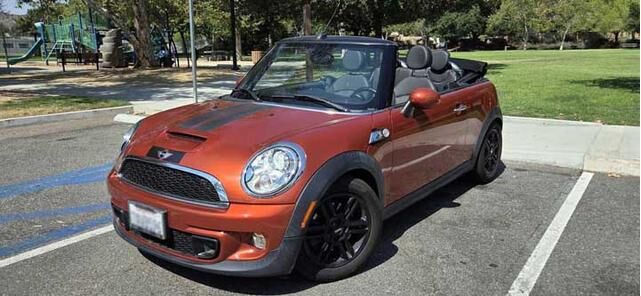 MINI Cooper Convertible