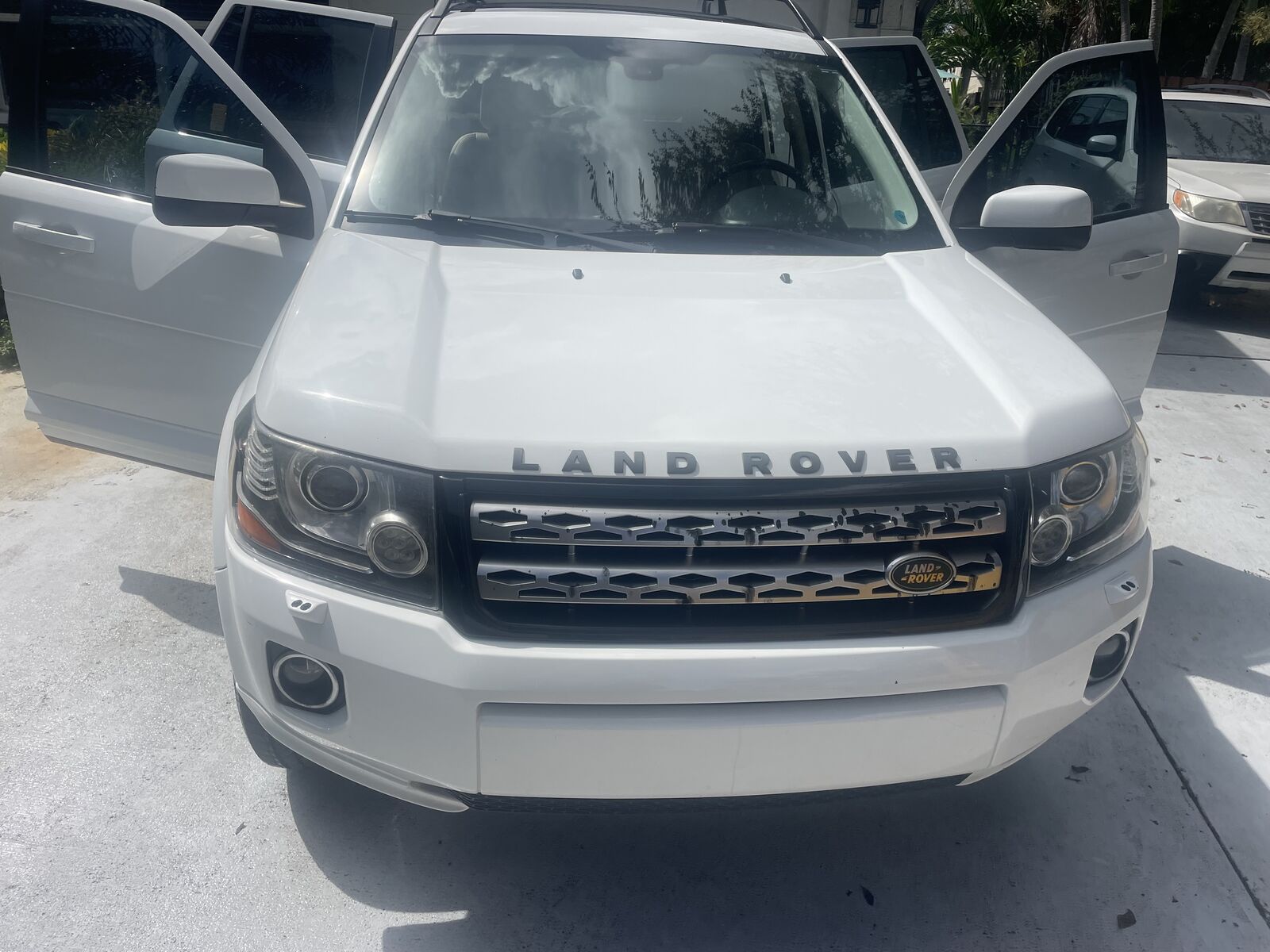 Land Rover LR2