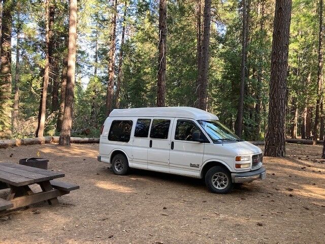 GMC Savana