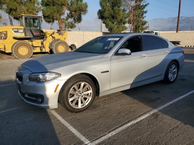 BMW 528i