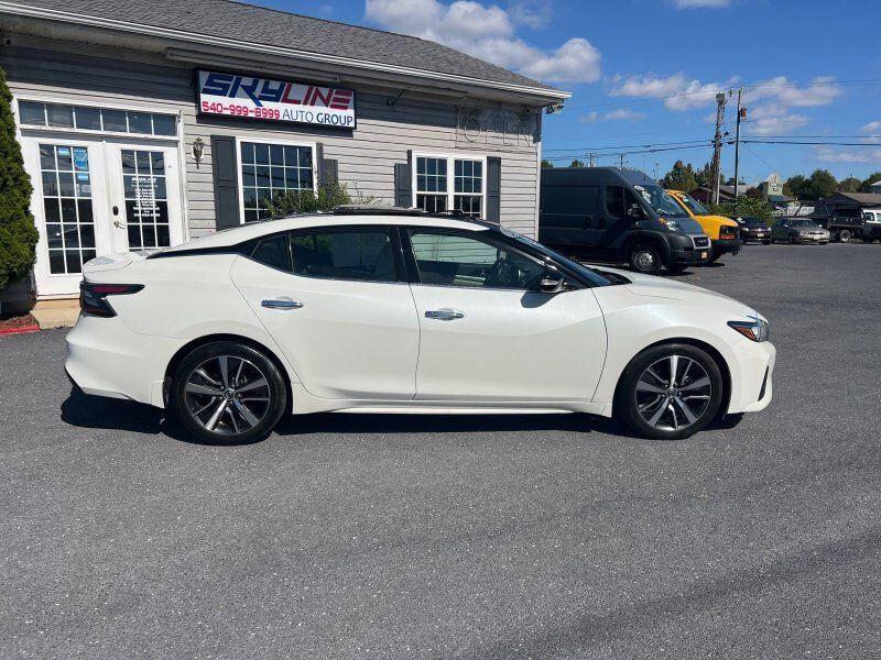 2019 NISSAN Maxima