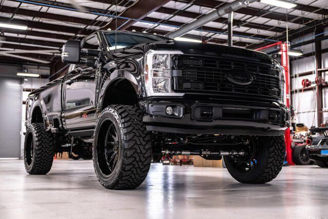2025 FORD F-350