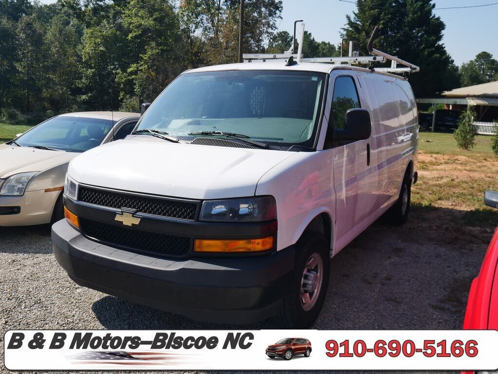 2021 CHEVROLET Express