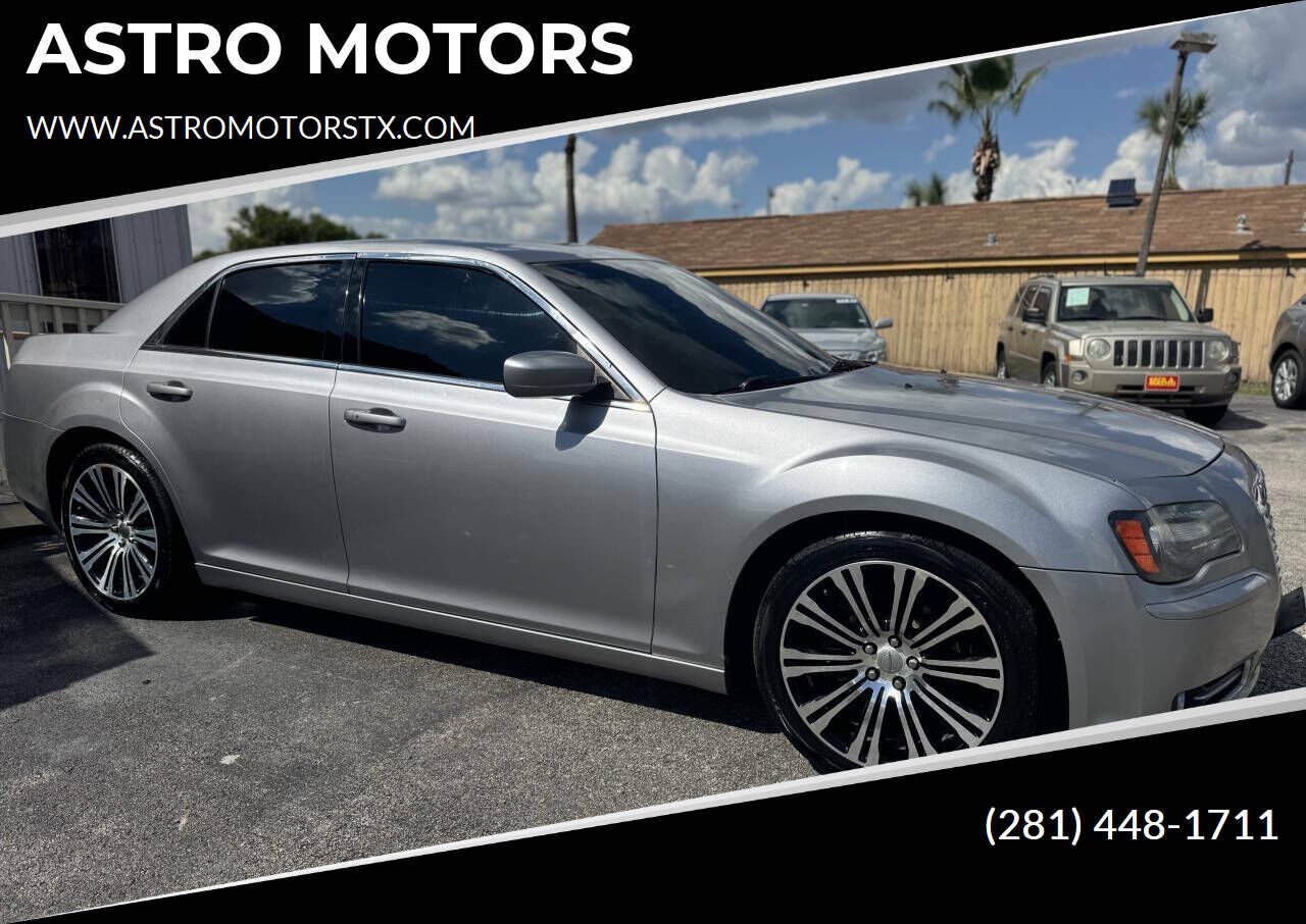 2014 CHRYSLER 300
